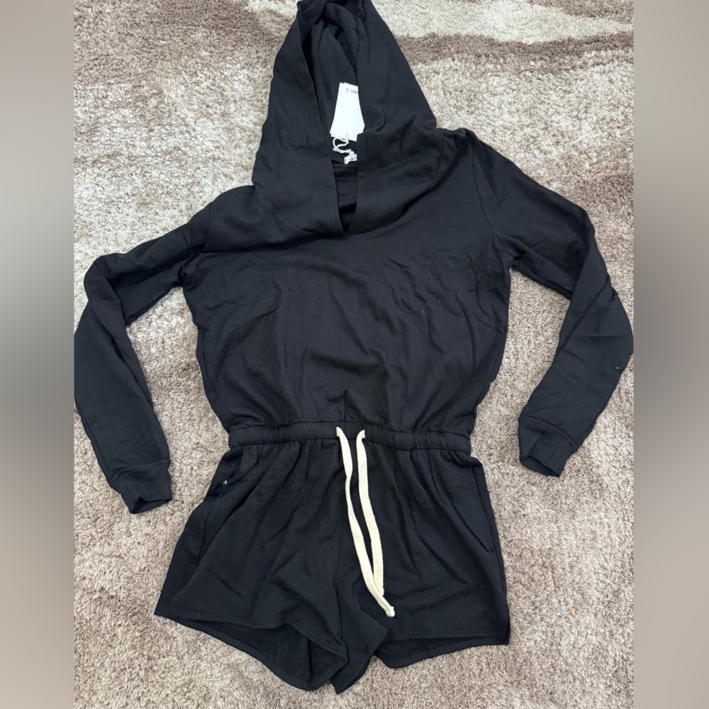 Vitamin A swim jumpsuit - Picture 2 of 4